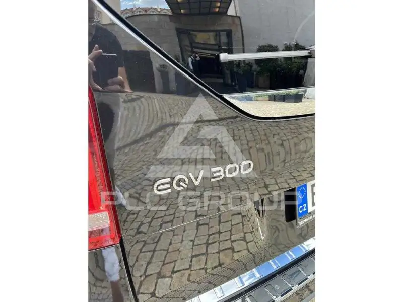 2021 Mercedes Benz EQV