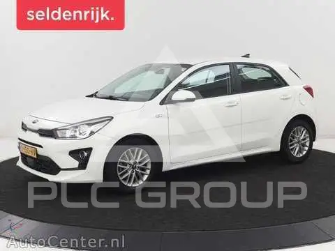 2021 KIA Rio