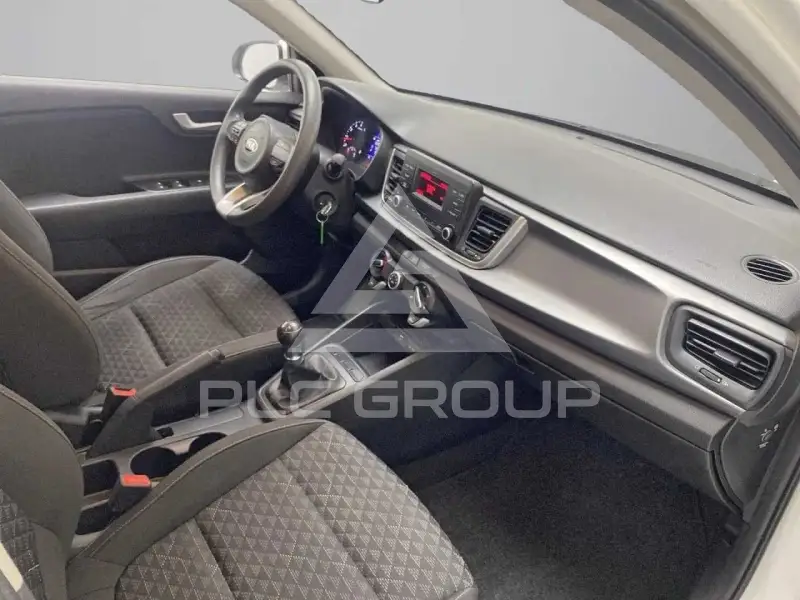 2021 KIA Rio