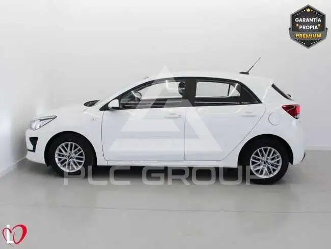 2021 KIA Rio