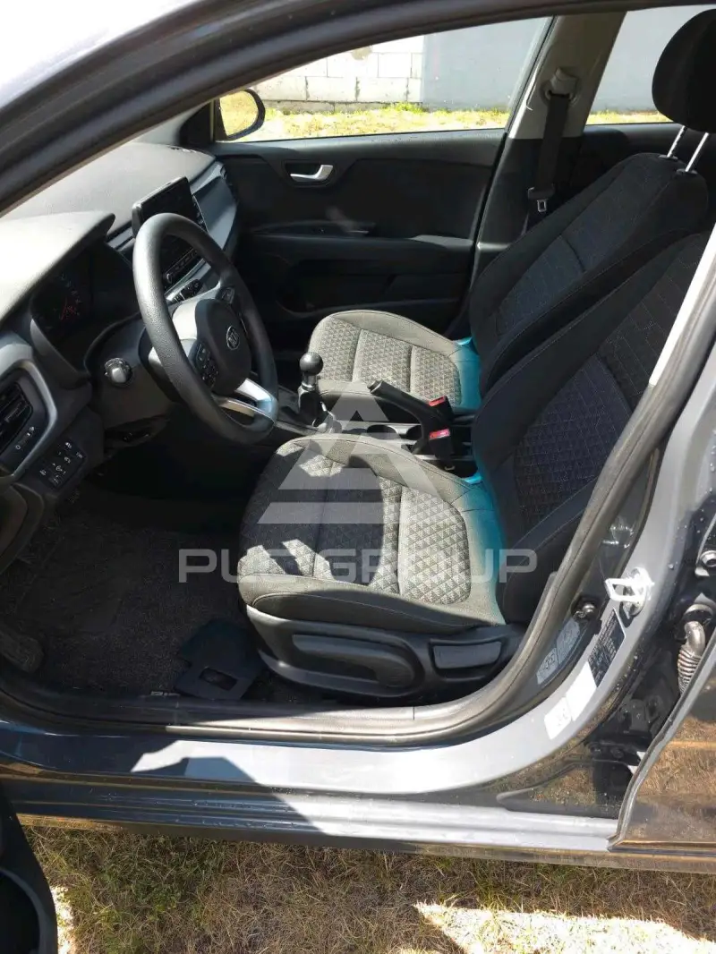 2021 KIA Rio