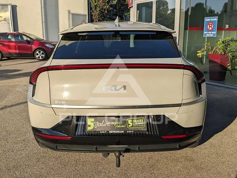 2021 KIA EV