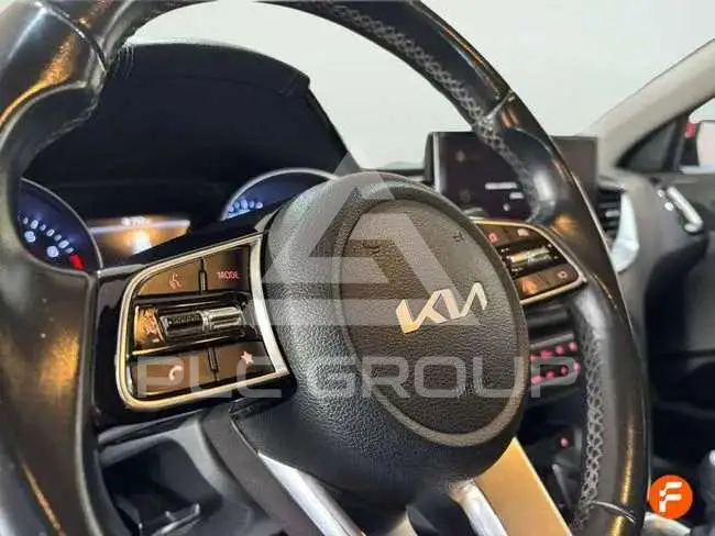 2021 KIA Ceed