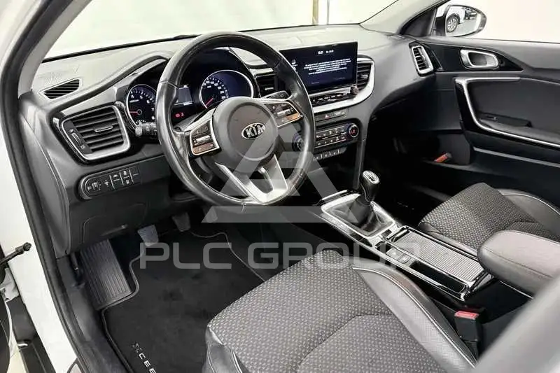 2021 KIA XCEED