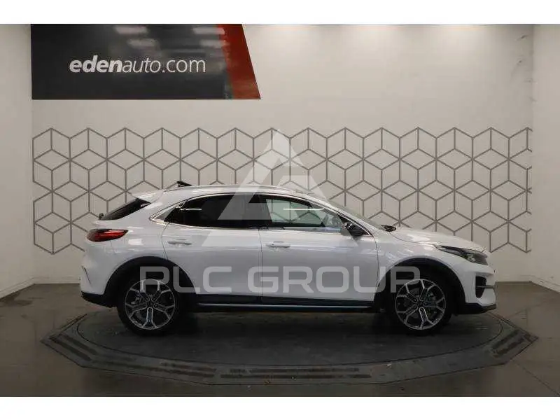 2021 KIA XCEED