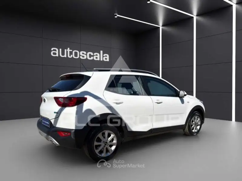 2021 KIA Stonic