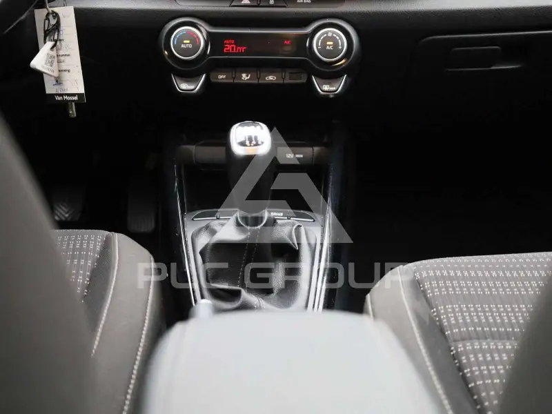 2021 KIA Stonic