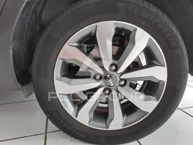 2021 KIA Stonic