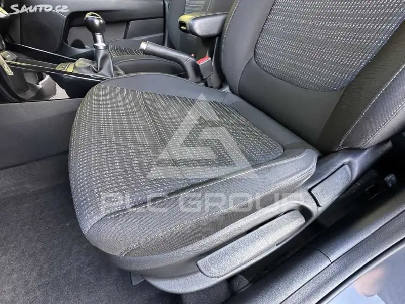2021 KIA Stonic