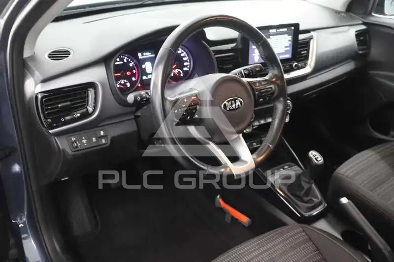 2021 KIA Stonic