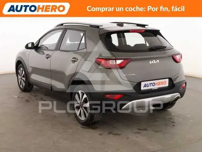 2021 KIA Stonic