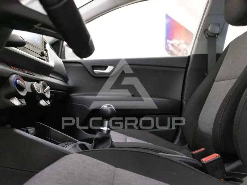 2021 KIA Stonic