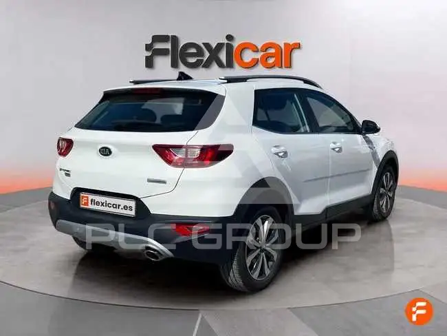 2021 KIA Stonic