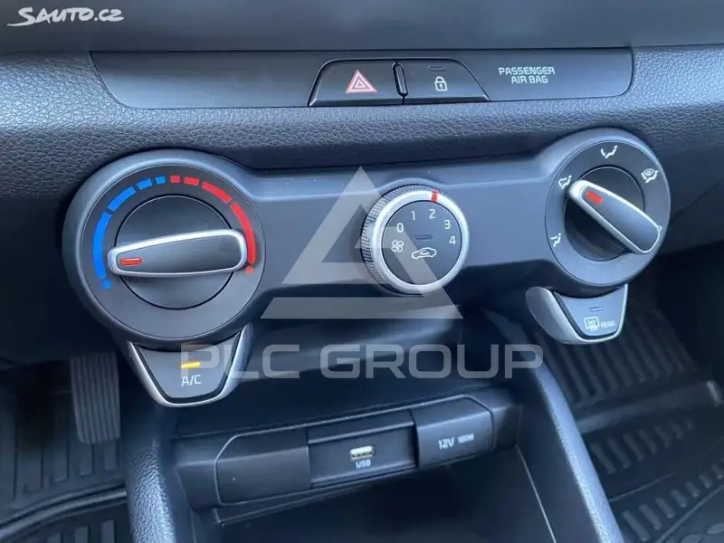 2021 KIA Stonic