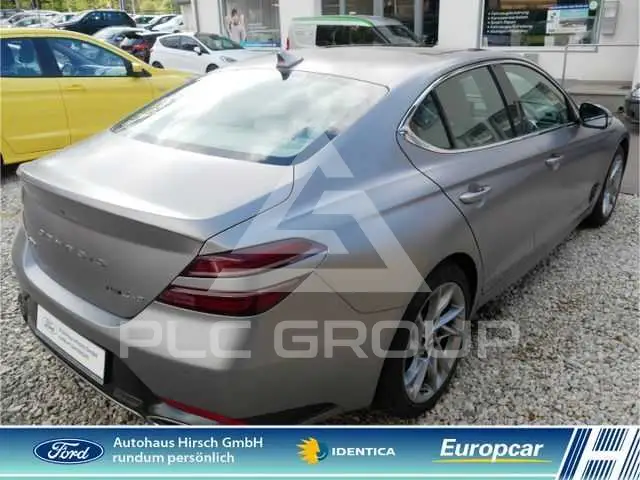 2021 Genesis G70