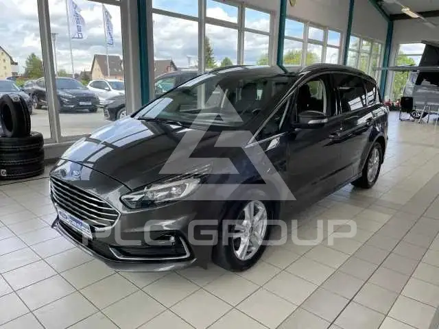 2021 Ford S-Max