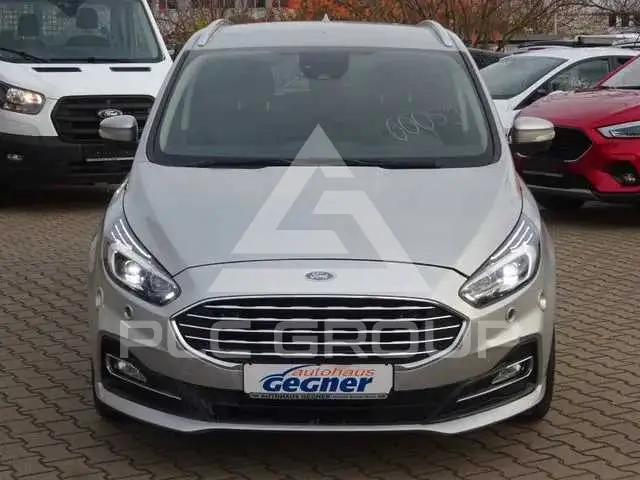 2021 Ford S-Max