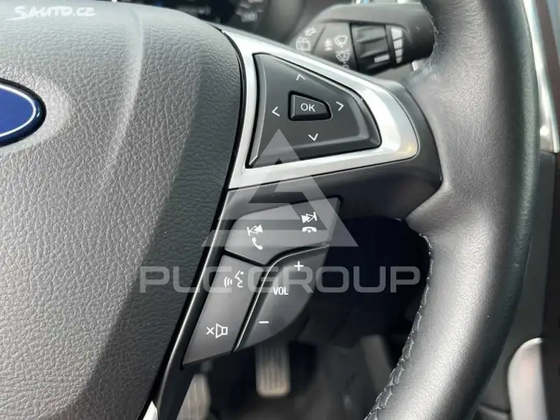 2021 Ford S-Max