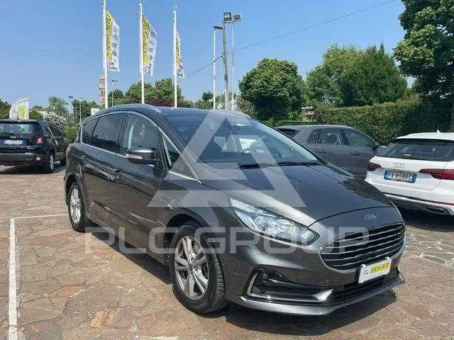 2021 Ford S-Max