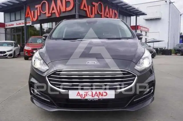 2021 Ford S-Max