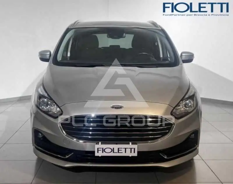 2021 Ford S-Max