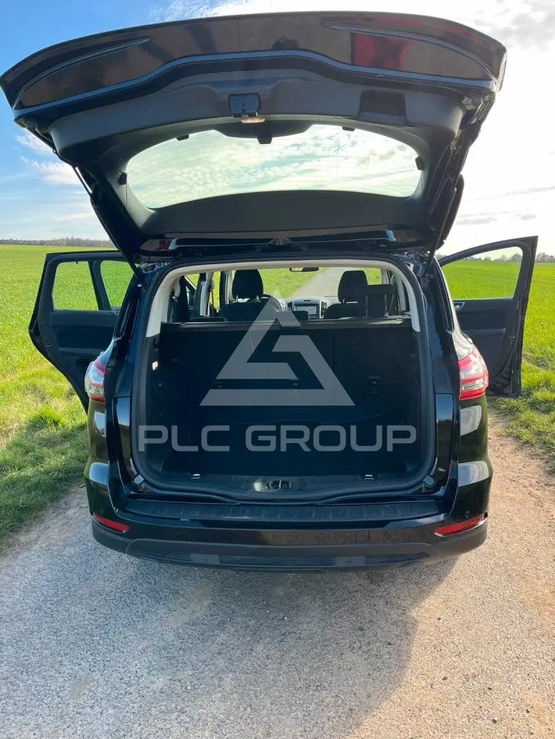 2021 Ford S-Max