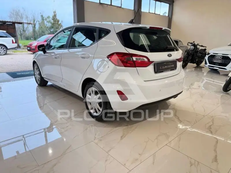 2021 Ford FIESTA