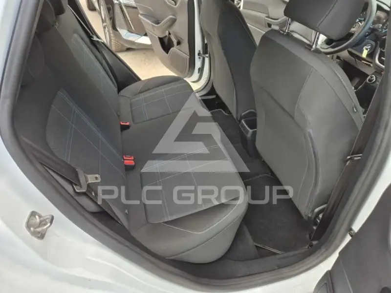 2021 Ford FIESTA