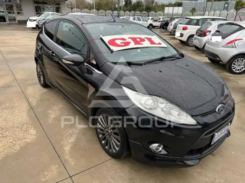 2021 Ford FIESTA