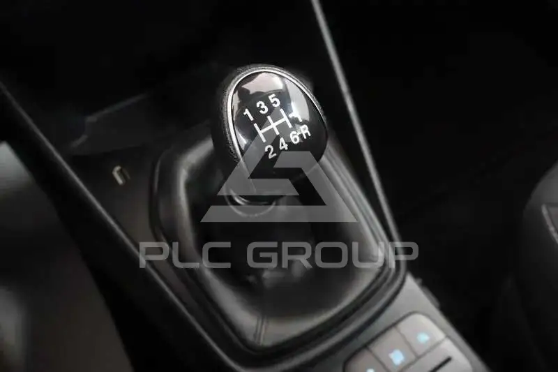 2021 Ford FIESTA