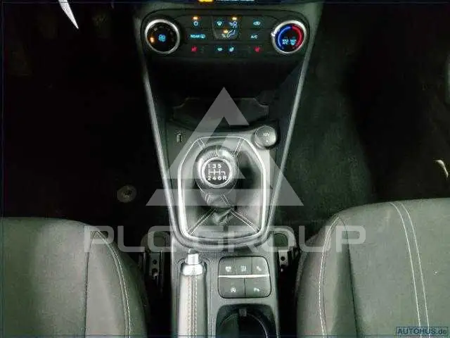 2021 Ford FIESTA