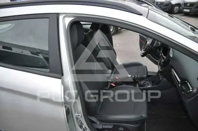 2021 Ford FIESTA