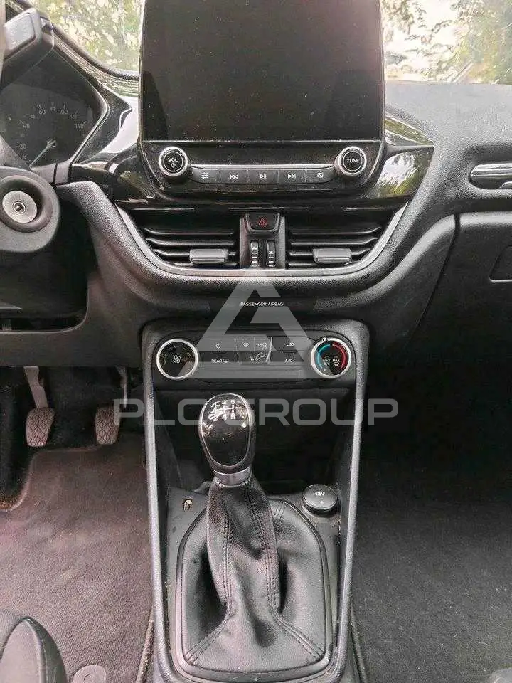 2021 Ford FIESTA
