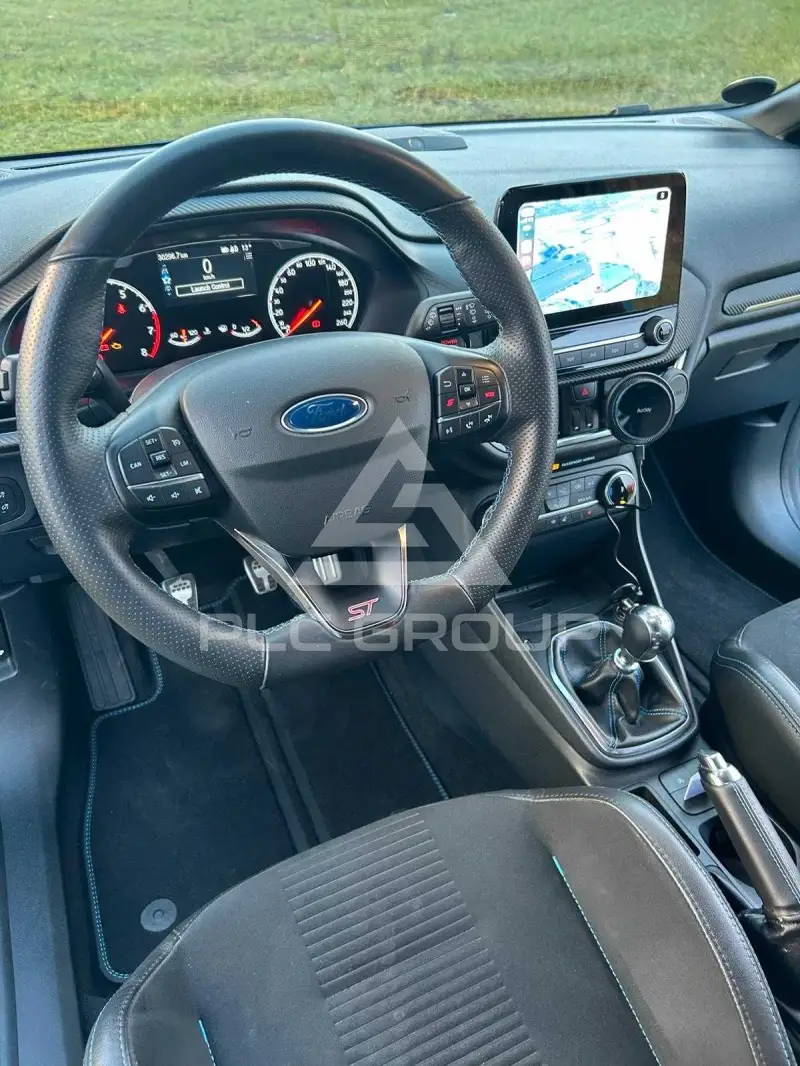 2021 Ford FIESTA