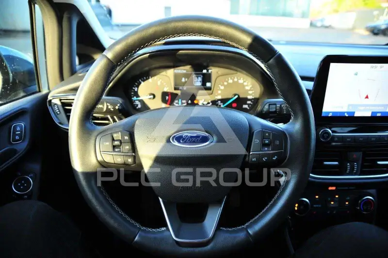2021 Ford FIESTA