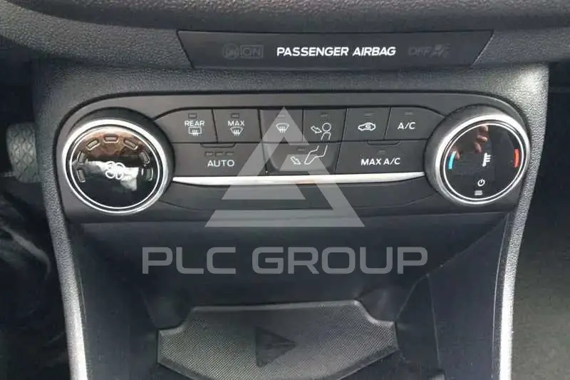 2021 Ford FIESTA