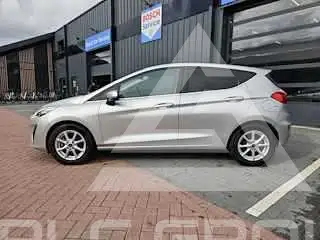 2021 Ford FIESTA