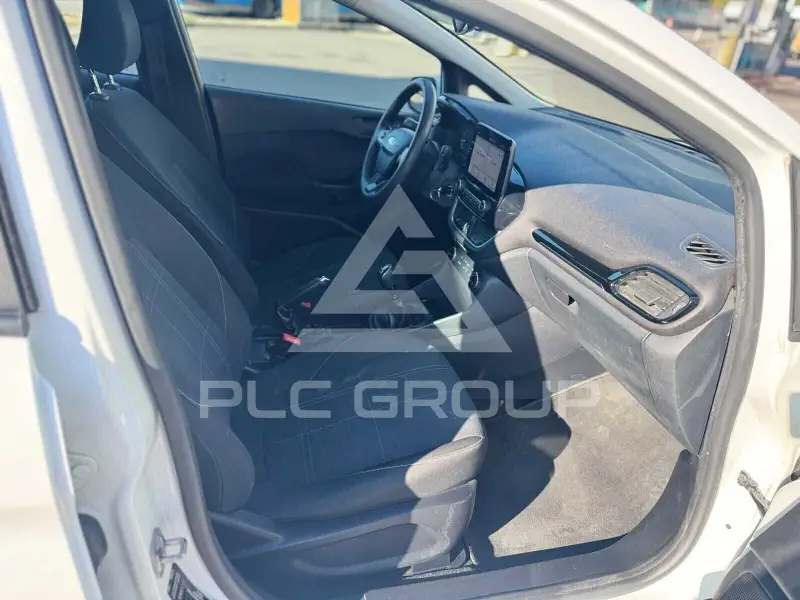 2021 Ford FIESTA