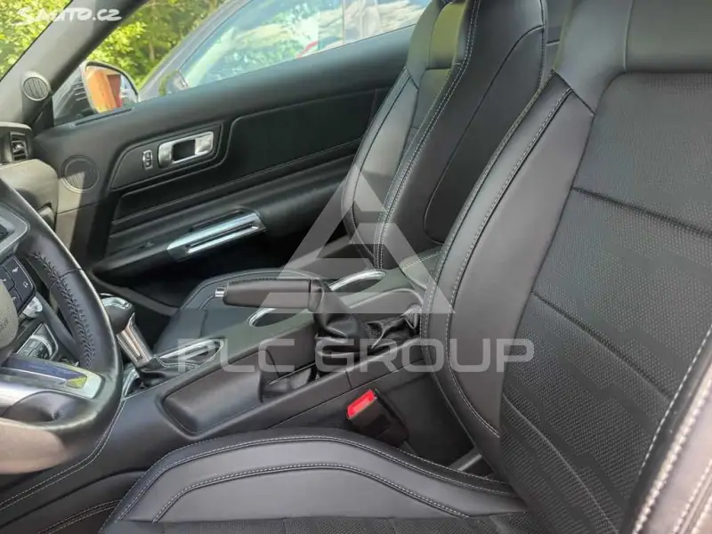 2021 Ford MUSTANG