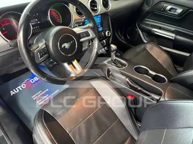 2021 Ford MUSTANG