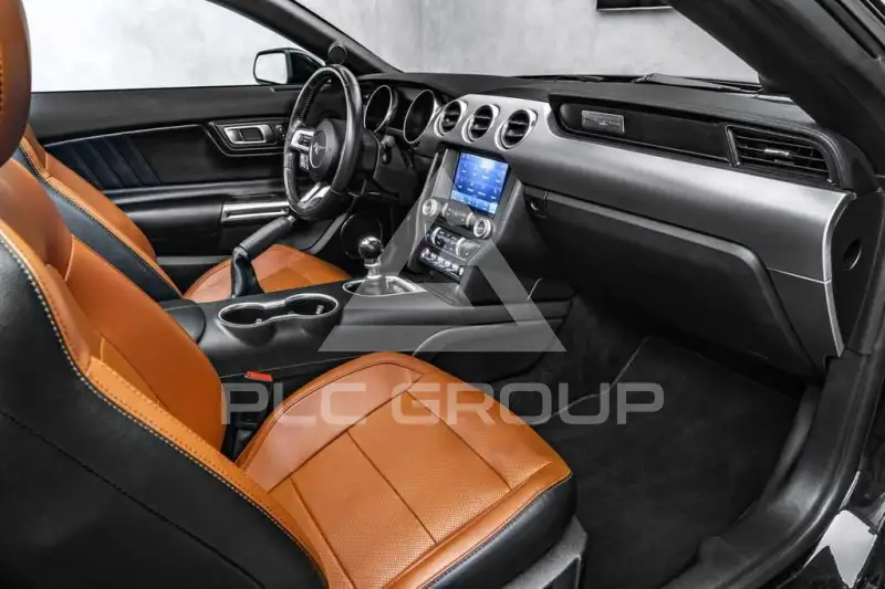 2021 Ford MUSTANG