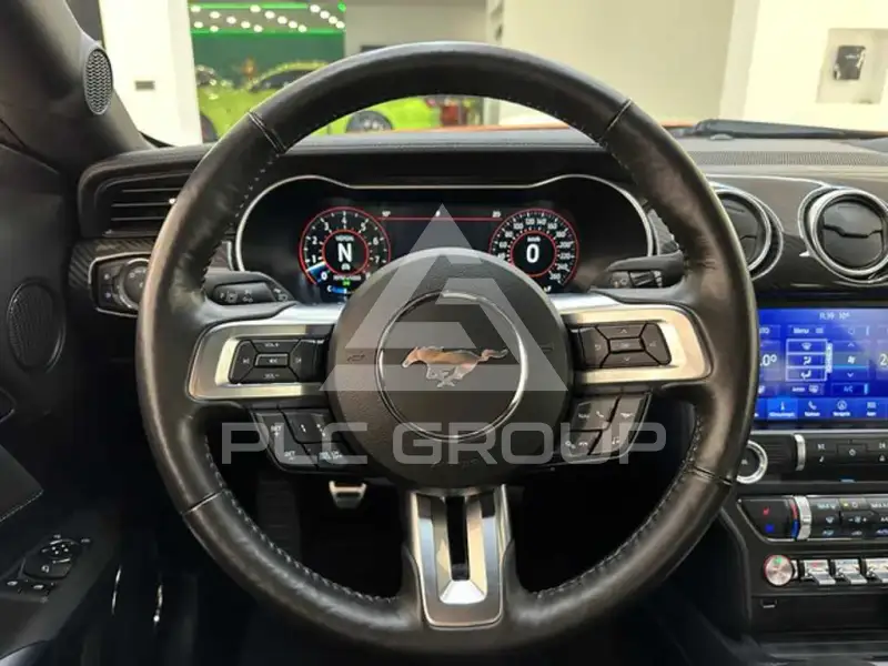 2021 Ford MUSTANG