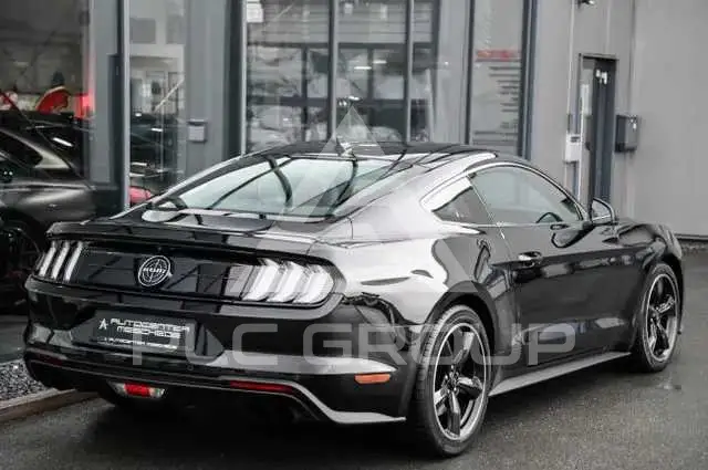 2021 Ford MUSTANG
