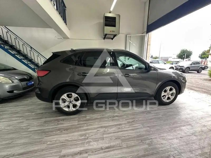 2021 Ford Kuga