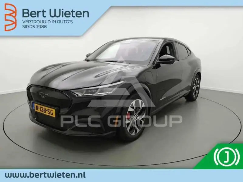 2021 Ford MUSTANG
