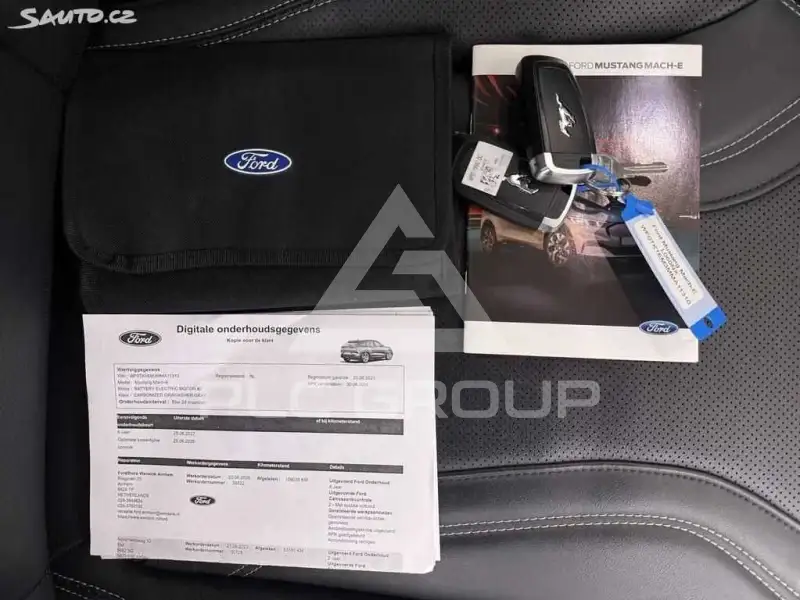 2021 Ford MUSTANG