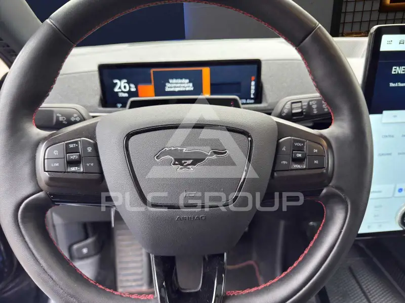 2021 Ford MUSTANG