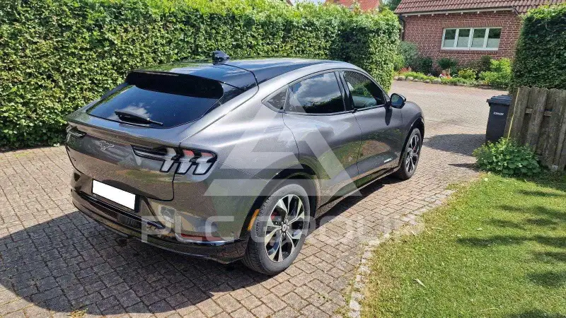 2021 Ford MUSTANG