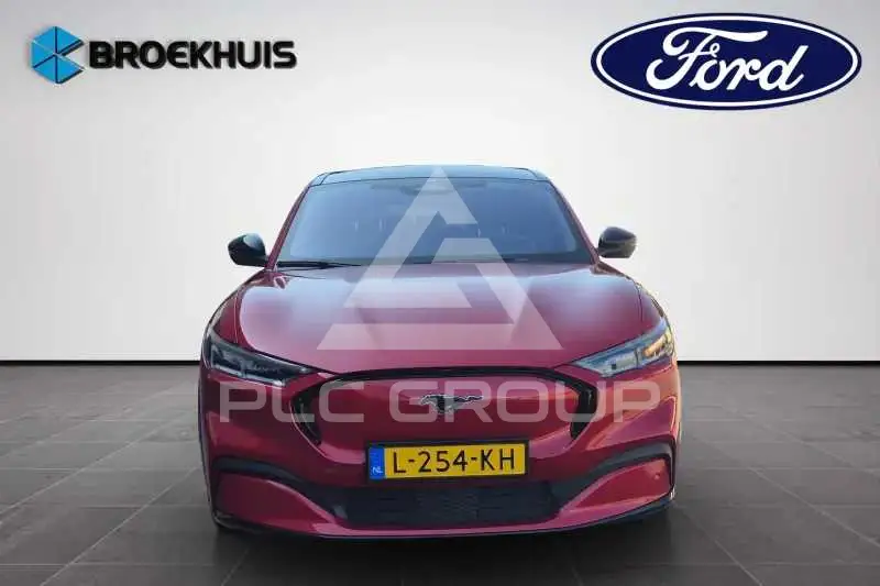 2021 Ford MUSTANG