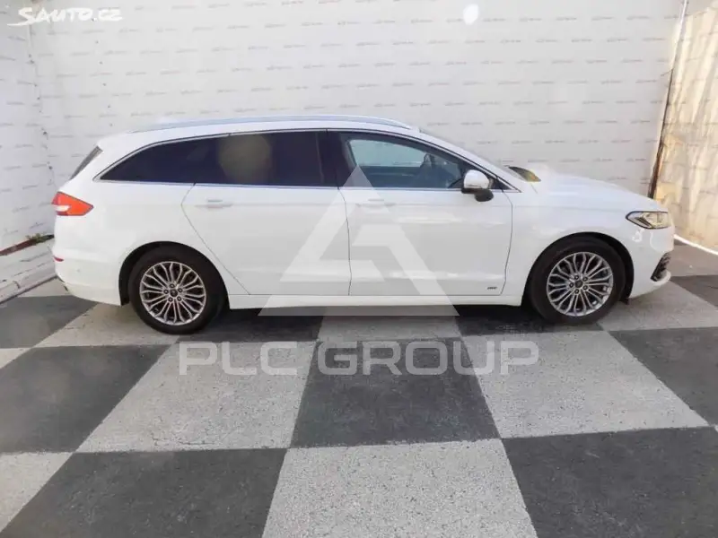 2021 Ford Mondeo